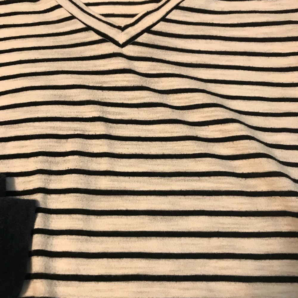Bundle Mossimo T-shirts - Picture 2 of 4